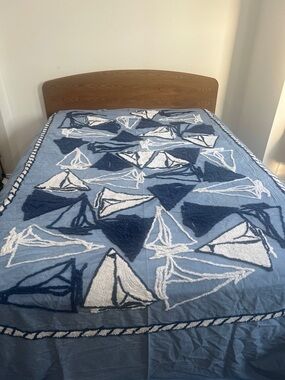 Vintage L.L. Bean Blue and White Sailboat Chenille Blanket Coverlet Queen Size